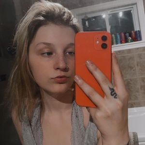 Meet your Posher, Kylee